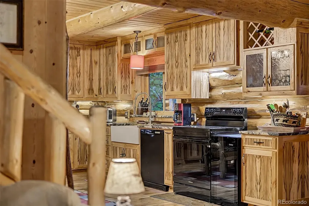 514 Pinto Trail Como CO 80432