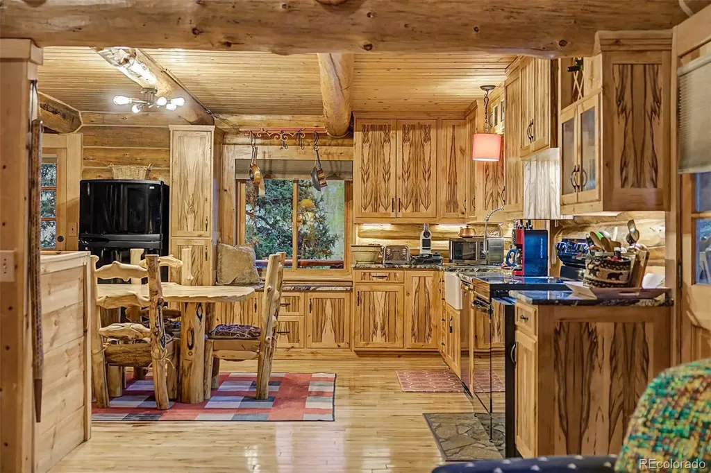 514 Pinto Trail Como CO 80432