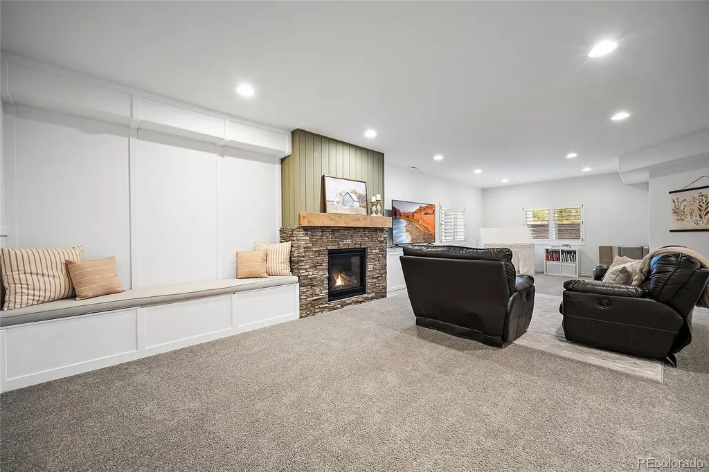 1558 Summerglow Lane Monument CO 80132