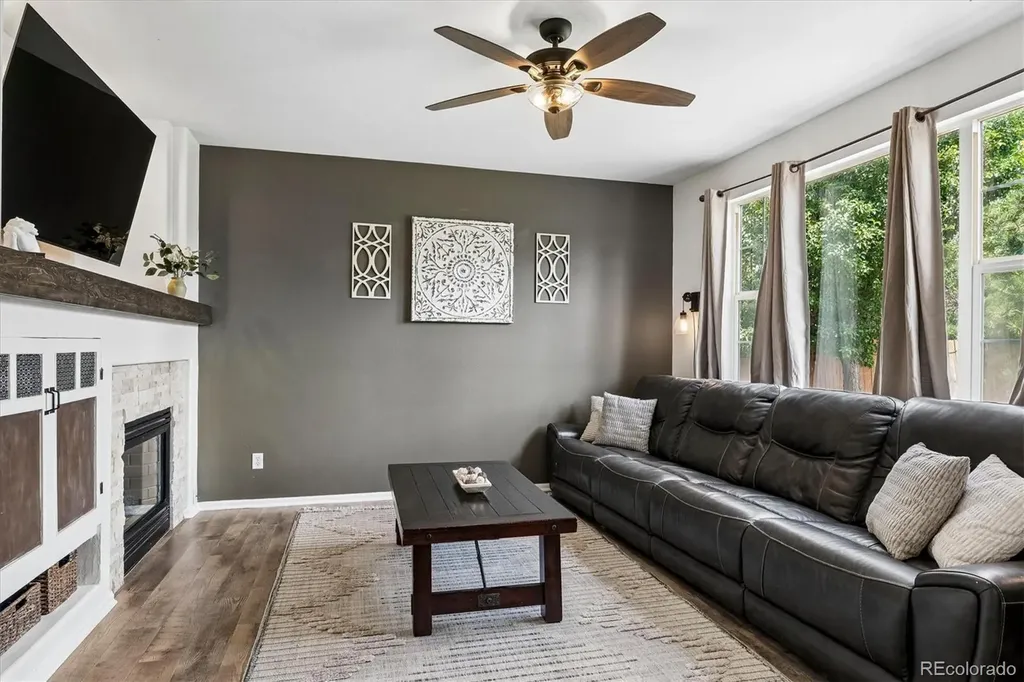 1444 N Monument Drive Castle Rock CO 80104