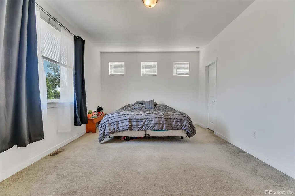 525 Foxtail Drive Hudson CO 80642