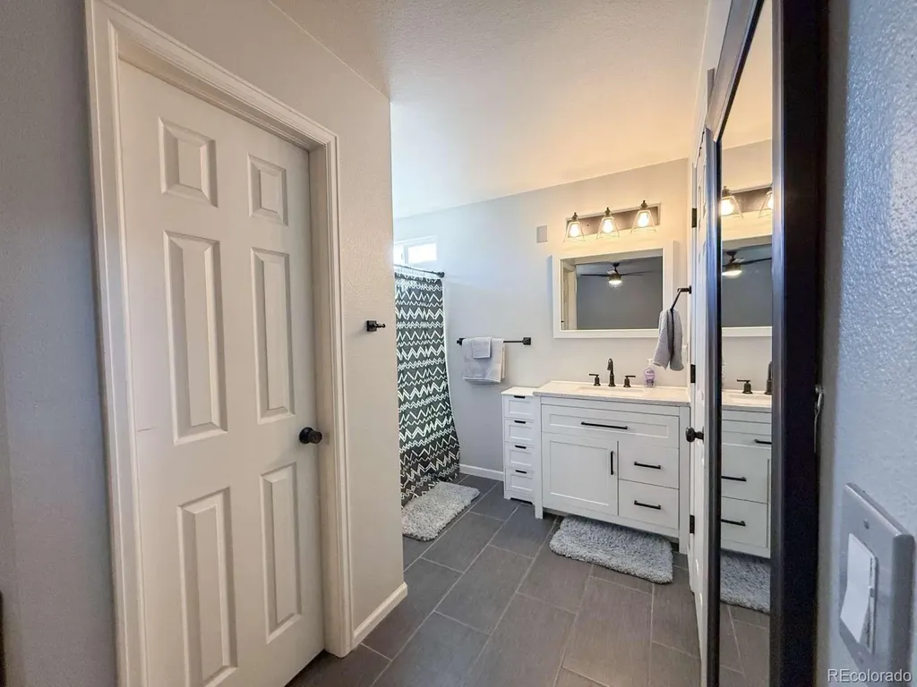 22264 E Belleview Place Aurora CO 80015