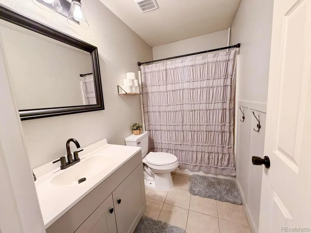 22264 E Belleview Place Aurora CO 80015