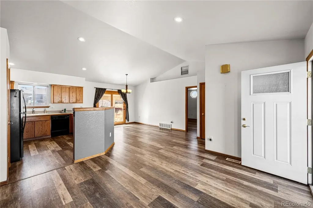 441 S Oak Creek Drive Pueblo West CO 81007