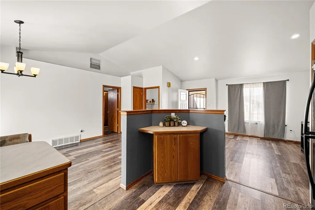 441 S Oak Creek Drive Pueblo West CO 81007