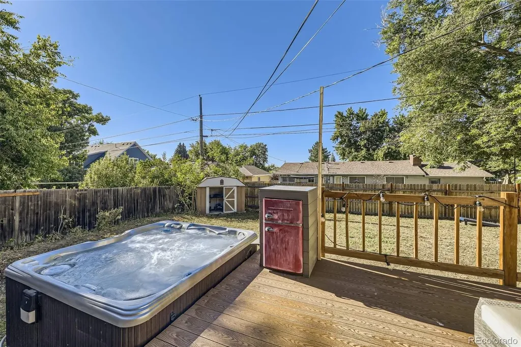 6718 W 70th Place Arvada CO 80003