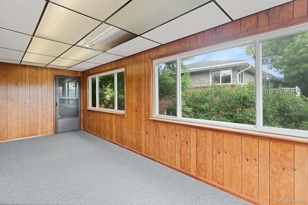 9537 Grandview Avenue Arvada CO 80002