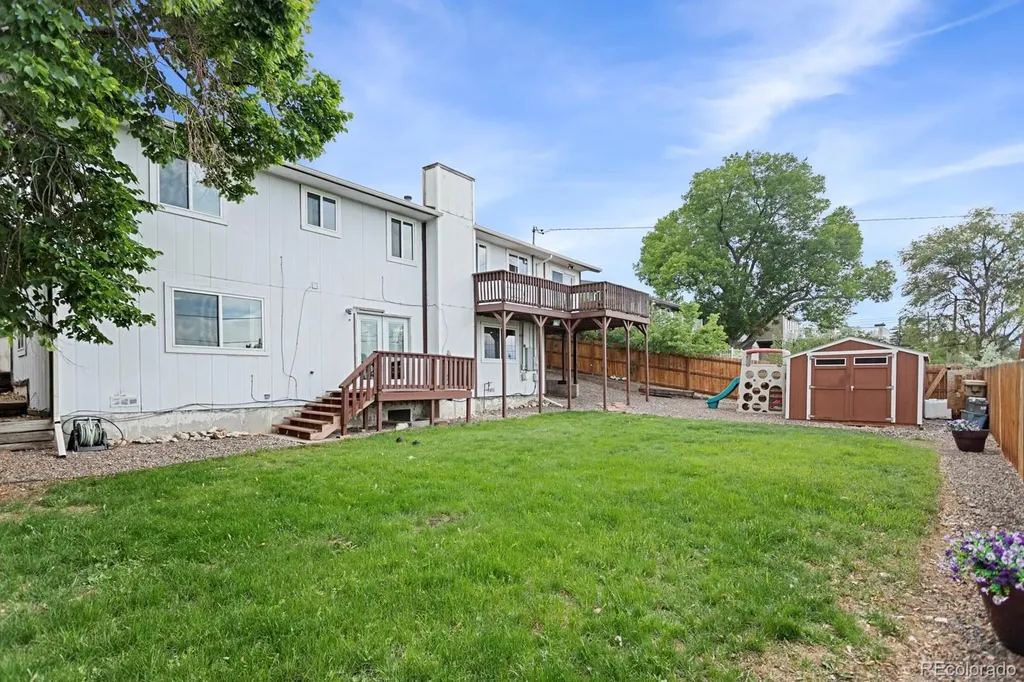 9537 Grandview Avenue Arvada CO 80002