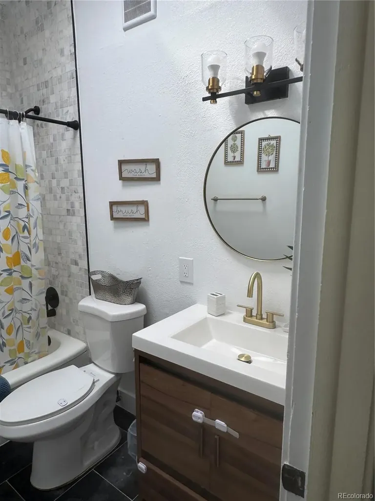 450 Yukon Street Lakewood CO 80226
