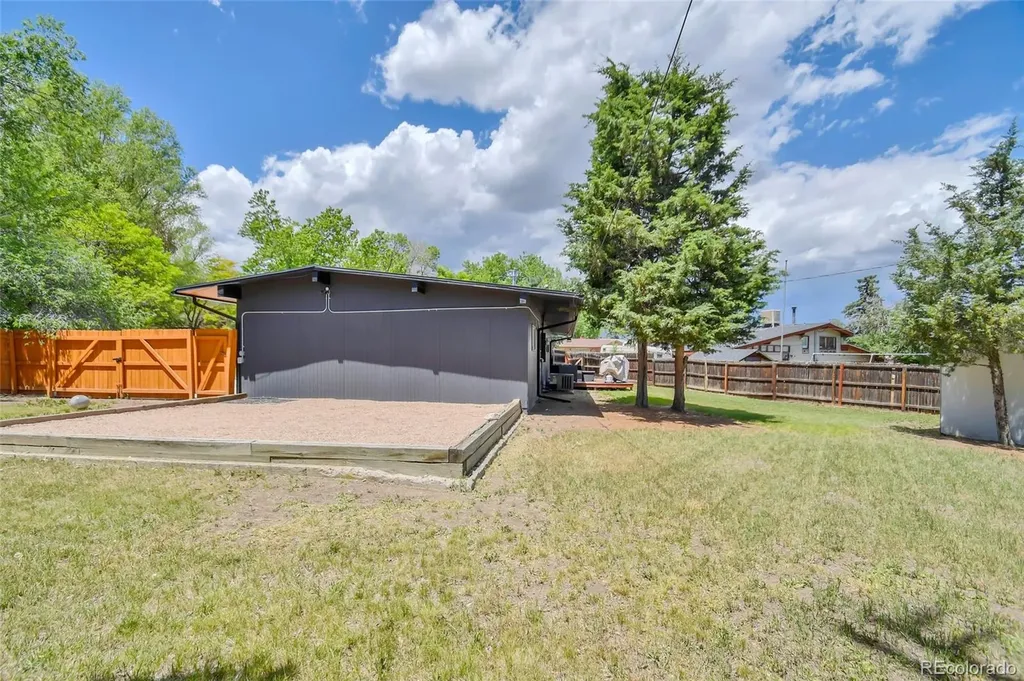 450 Yukon Street Lakewood CO 80226