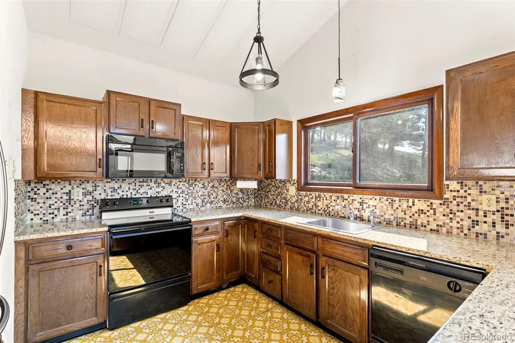 402 Broken Fence Road Boulder CO 80302
