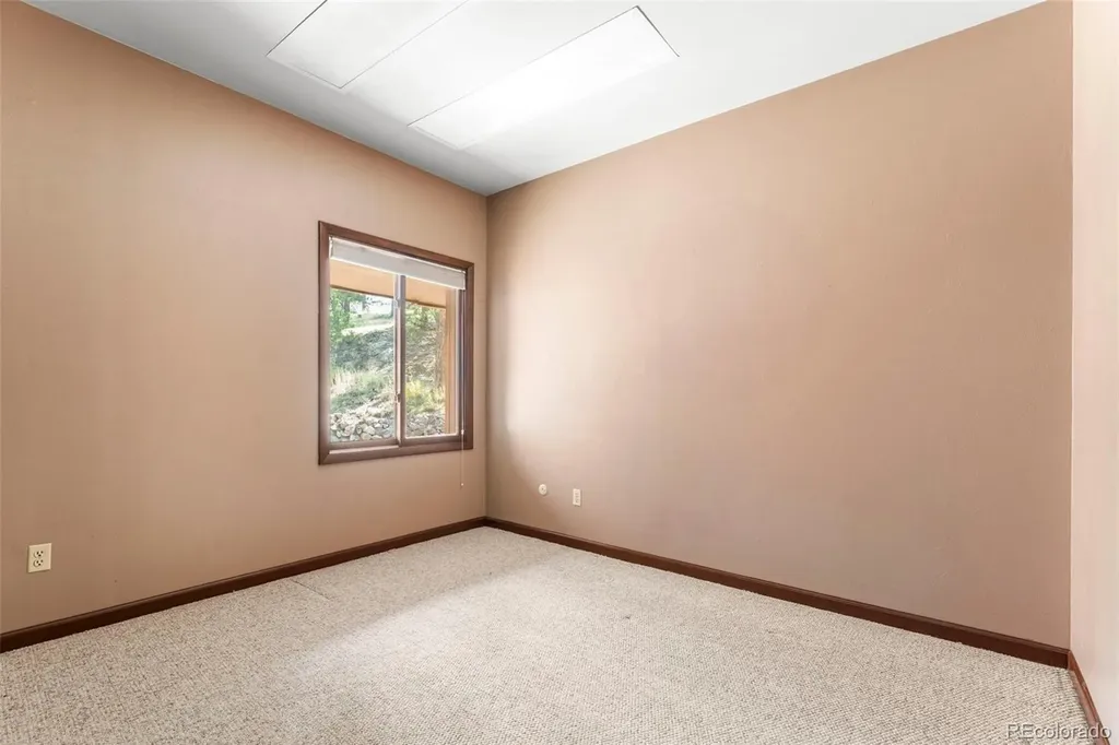 402 Broken Fence Road Boulder CO 80302