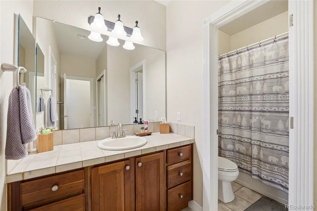 5782 W Hoover Place Littleton CO 80123