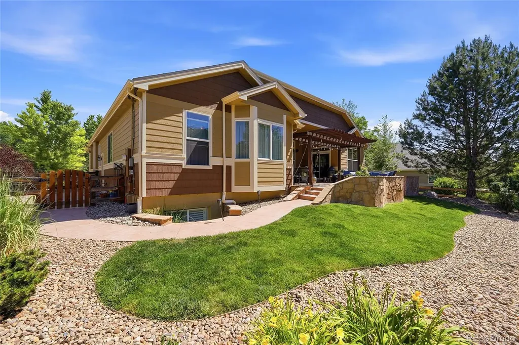 5782 W Hoover Place Littleton CO 80123