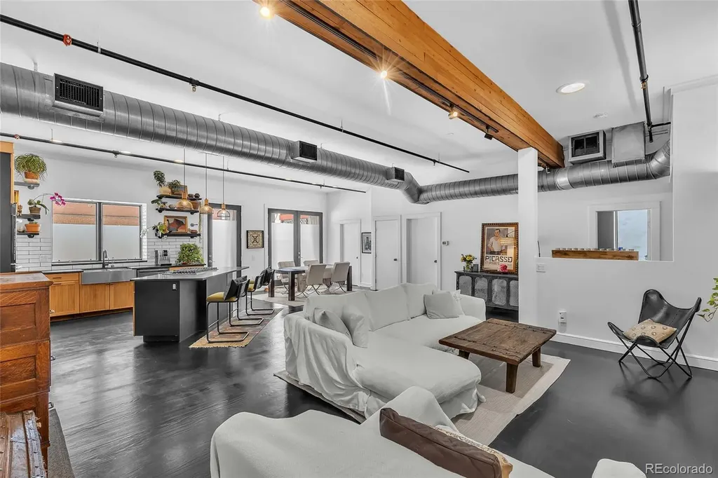 800 W 8th Avenue Denver CO 80204