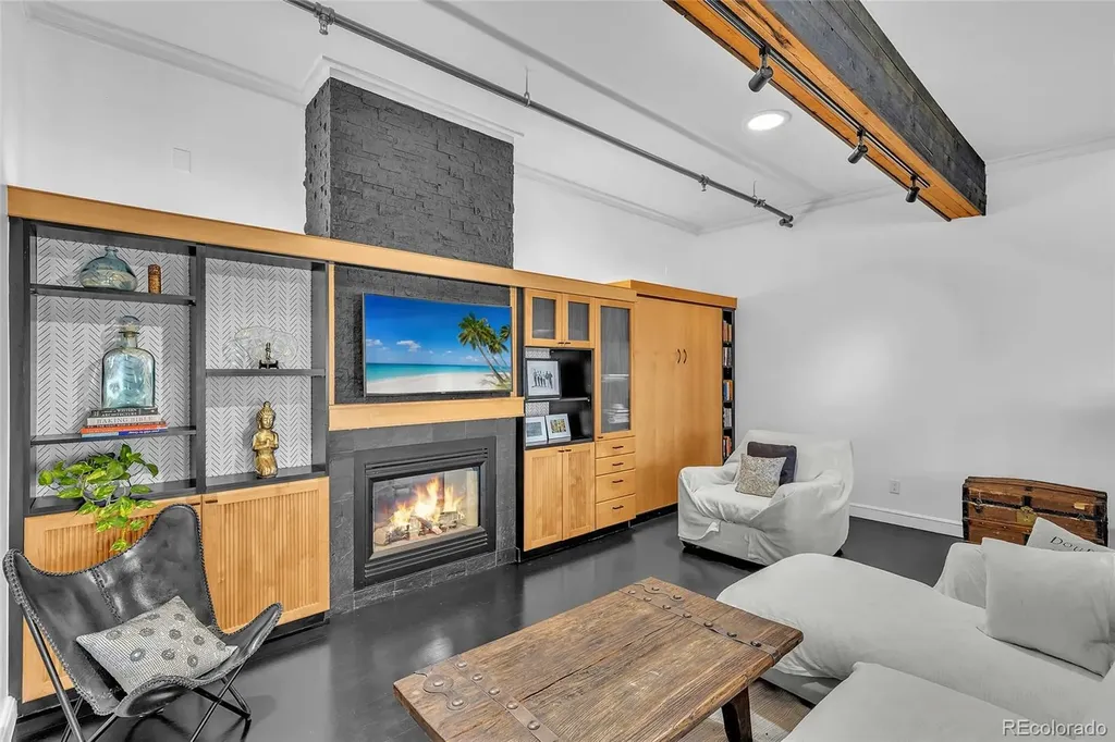 800 W 8th Avenue Denver CO 80204