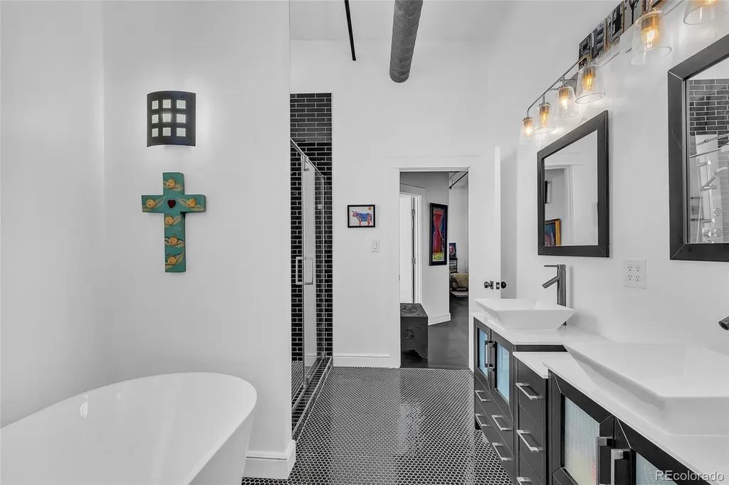 800 W 8th Avenue Denver CO 80204