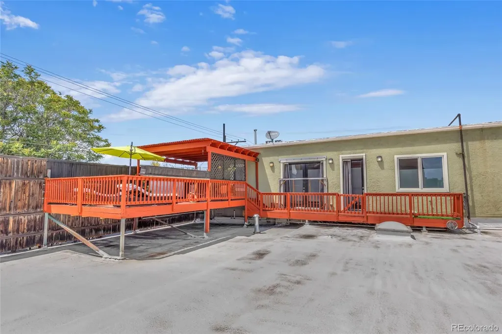 800 W 8th Avenue Denver CO 80204