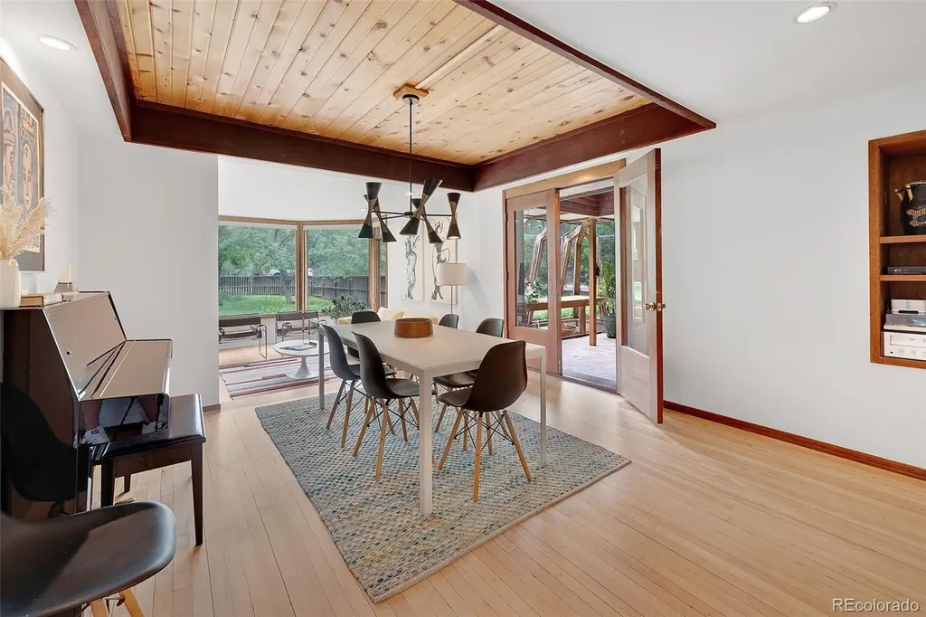 1468 Cherryvale Road Boulder CO 80303