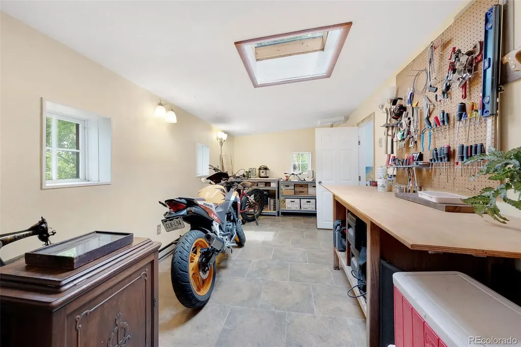 1468 Cherryvale Road Boulder CO 80303