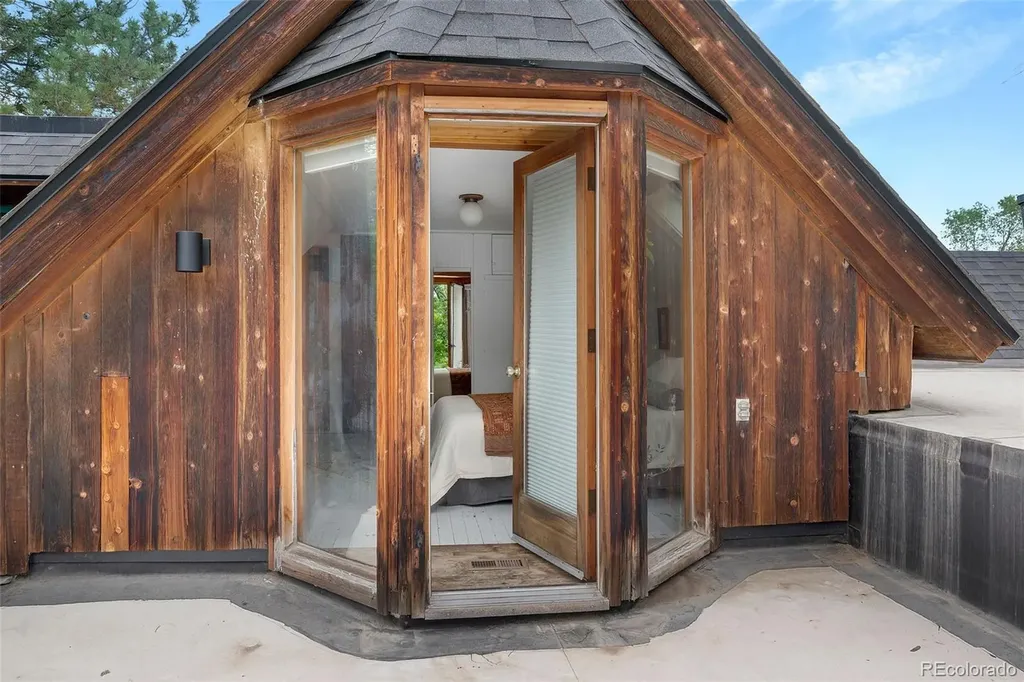 1468 Cherryvale Road Boulder CO 80303