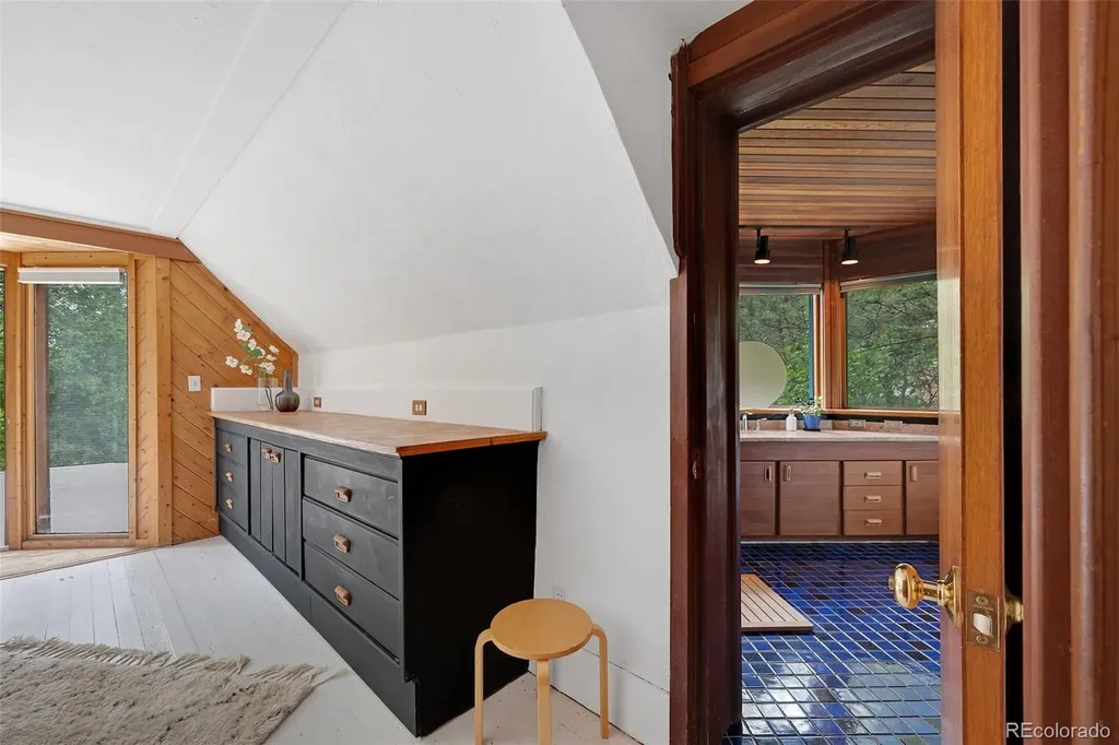 1468 Cherryvale Road Boulder CO 80303
