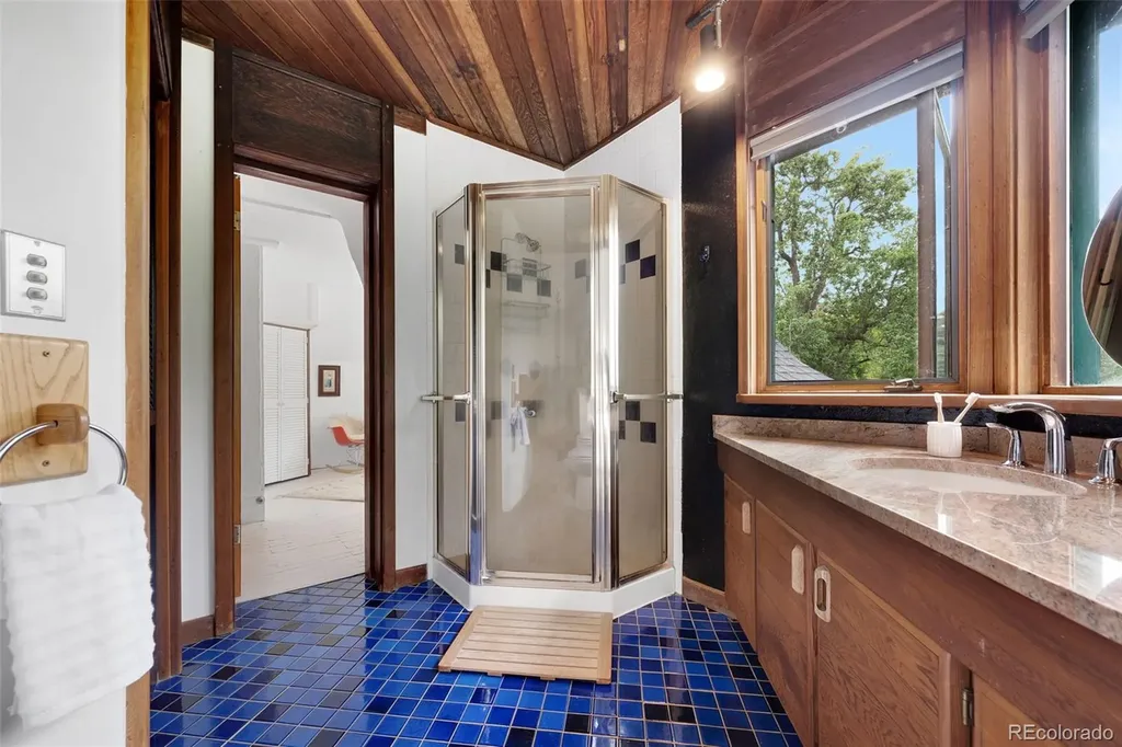 1468 Cherryvale Road Boulder CO 80303