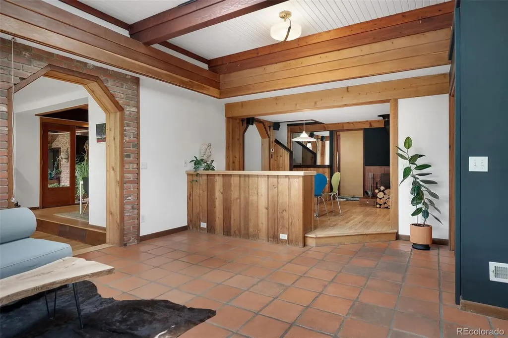 1468 Cherryvale Road Boulder CO 80303