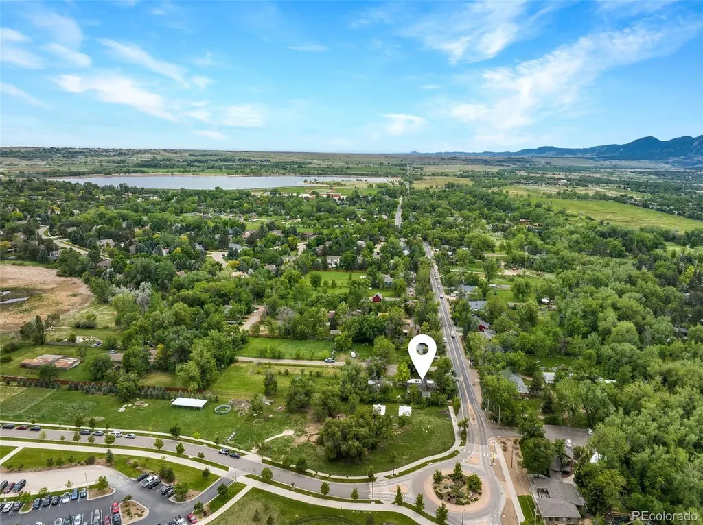 1468 Cherryvale Road Boulder CO 80303