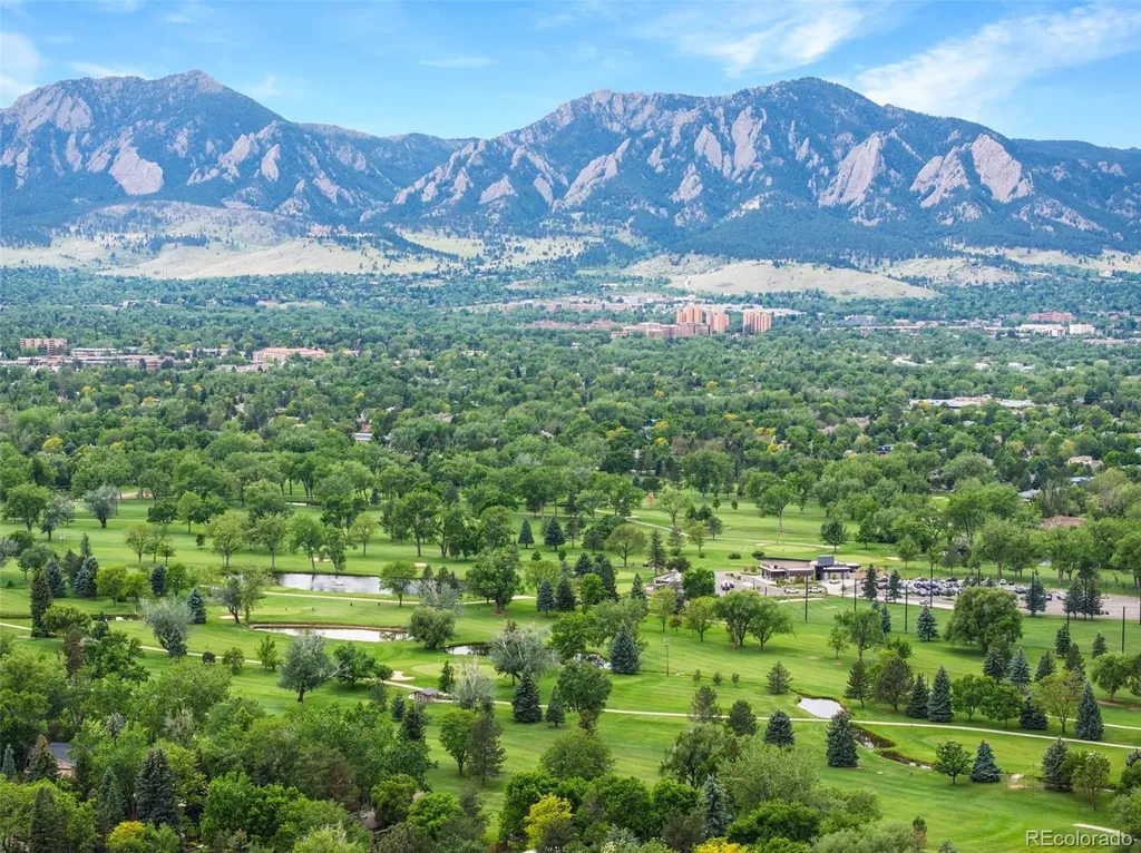 1468 Cherryvale Road Boulder CO 80303