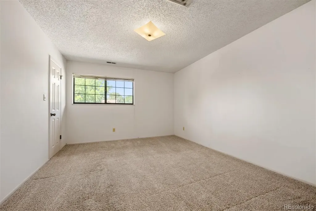 4 Yarrow Court Pueblo CO 81001