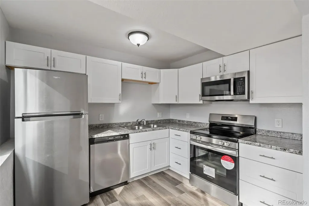 3445 Cochran Colorado Springs CO 80916