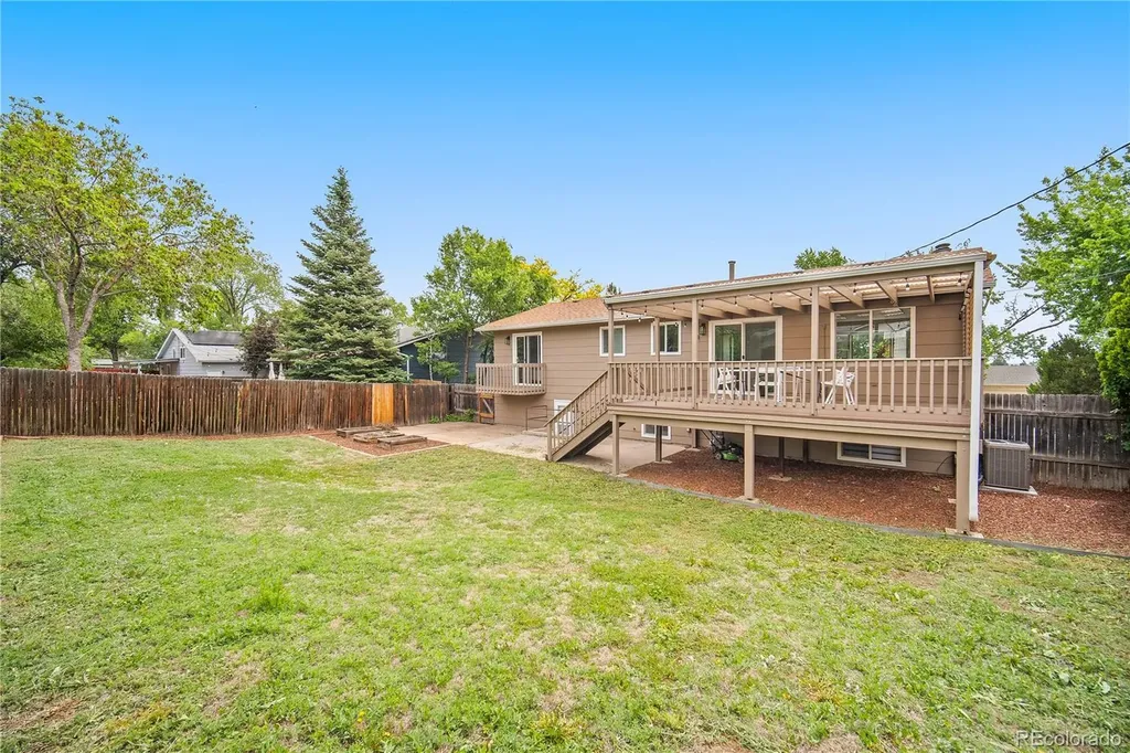 702 Paradise Lane Colorado Springs CO 80904