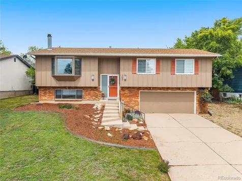 702 Paradise Lane Colorado Springs CO 80904