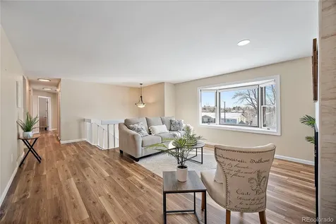702 Paradise Lane Colorado Springs CO 80904