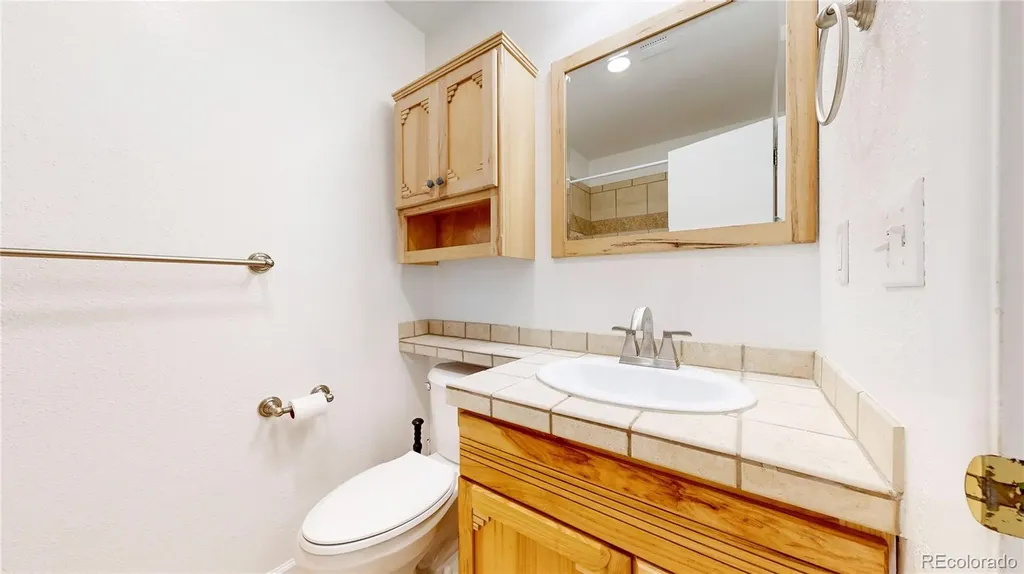 2946 S Moline Place Aurora CO 80014