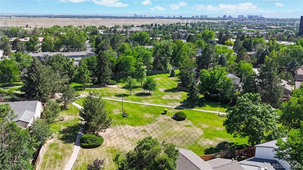 2946 S Moline Place Aurora CO 80014