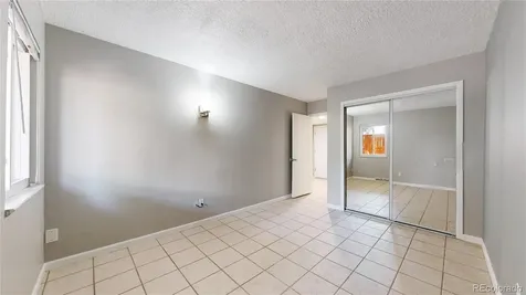 2946 S Moline Place Aurora CO 80014
