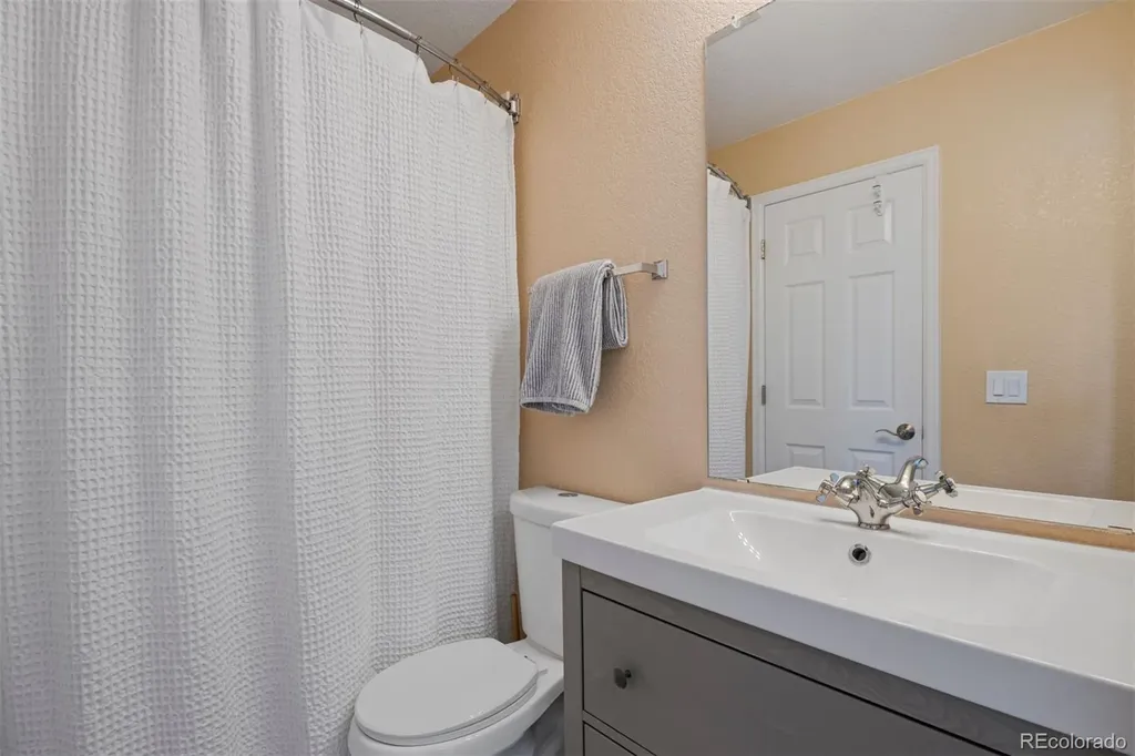 3207 Green Haven Circle Highlands Ranch CO 80126
