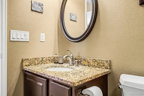 5814 S Danube Street Aurora CO 80015