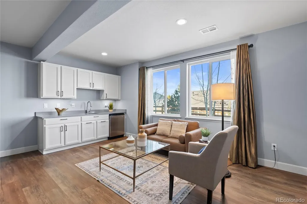 6685 Kenzie Circle Castle Pines CO 80108