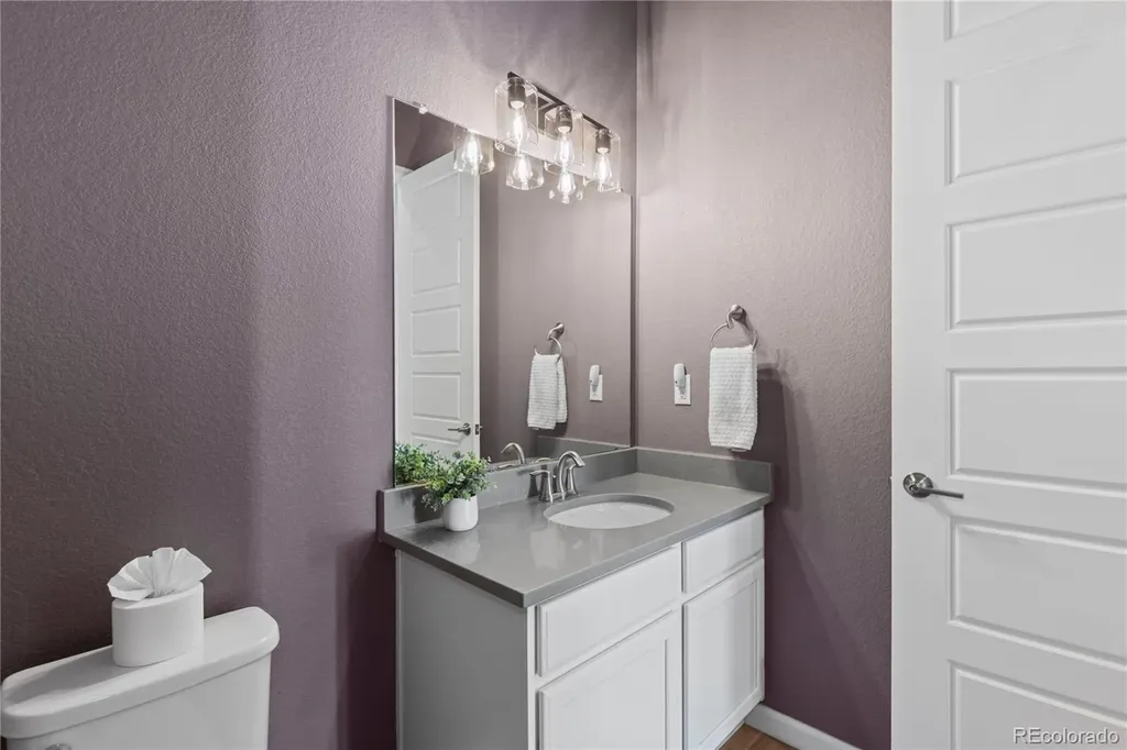 6685 Kenzie Circle Castle Pines CO 80108