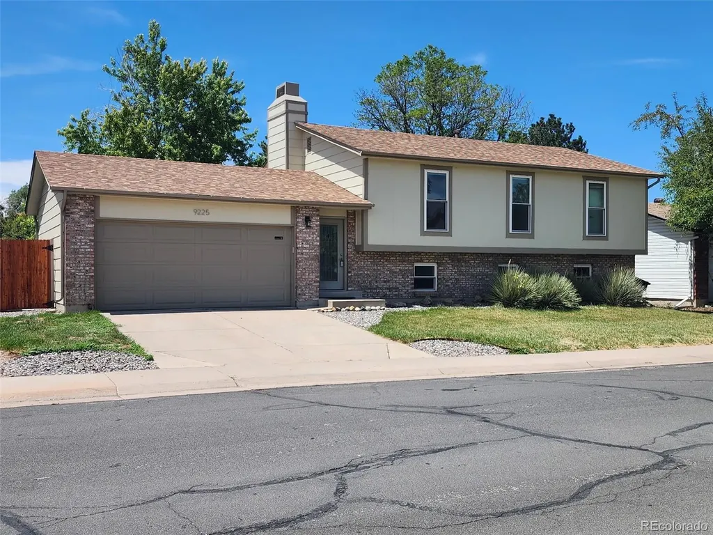 9225 Clermont Drive Denver CO 80229