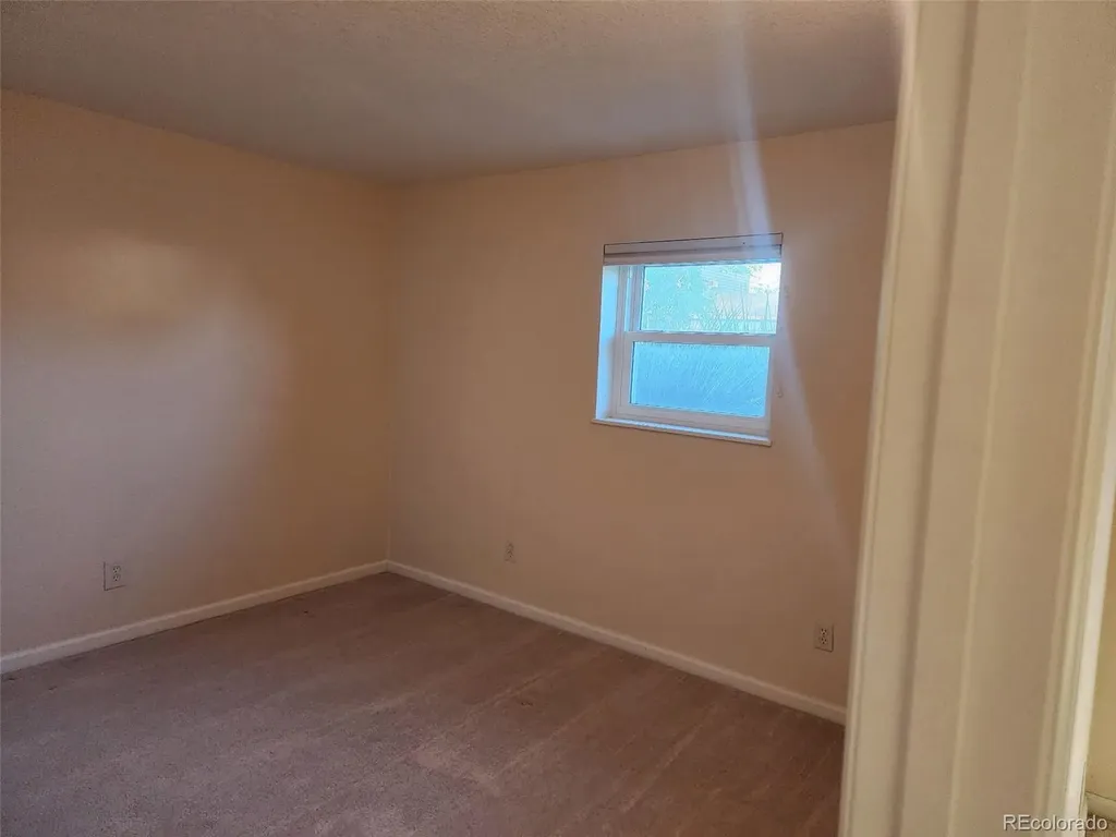 9225 Clermont Drive Denver CO 80229