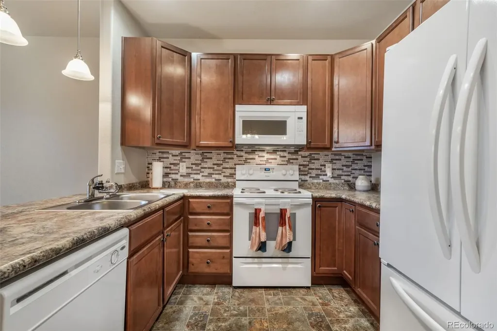 6214 Cedar Park Grove Colorado Springs CO 80923