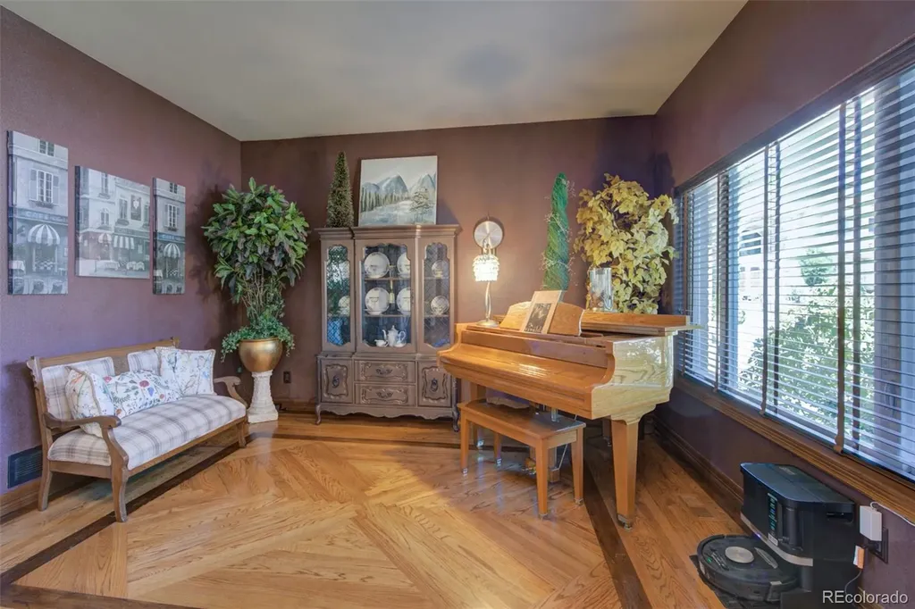 3430 W Greenwood Place Denver CO 80236