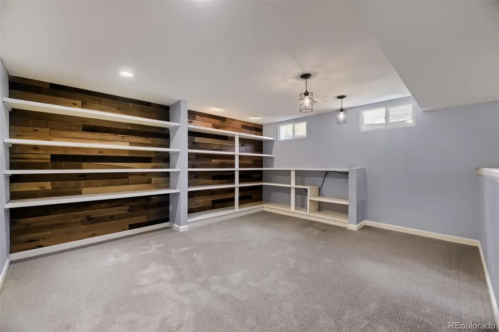 3141 S Jasmine Way Denver CO 80222