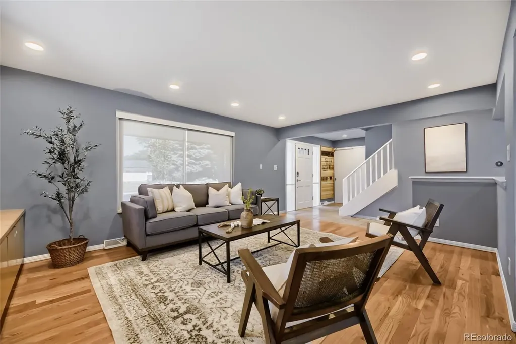 3141 S Jasmine Way Denver CO 80222