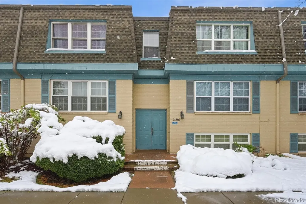 3490 S Akron Street Denver CO 80231