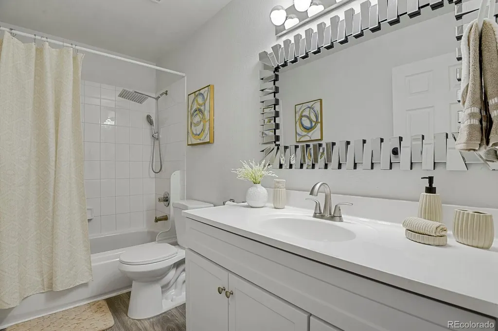 2642 Devonshire Court Denver CO 80229